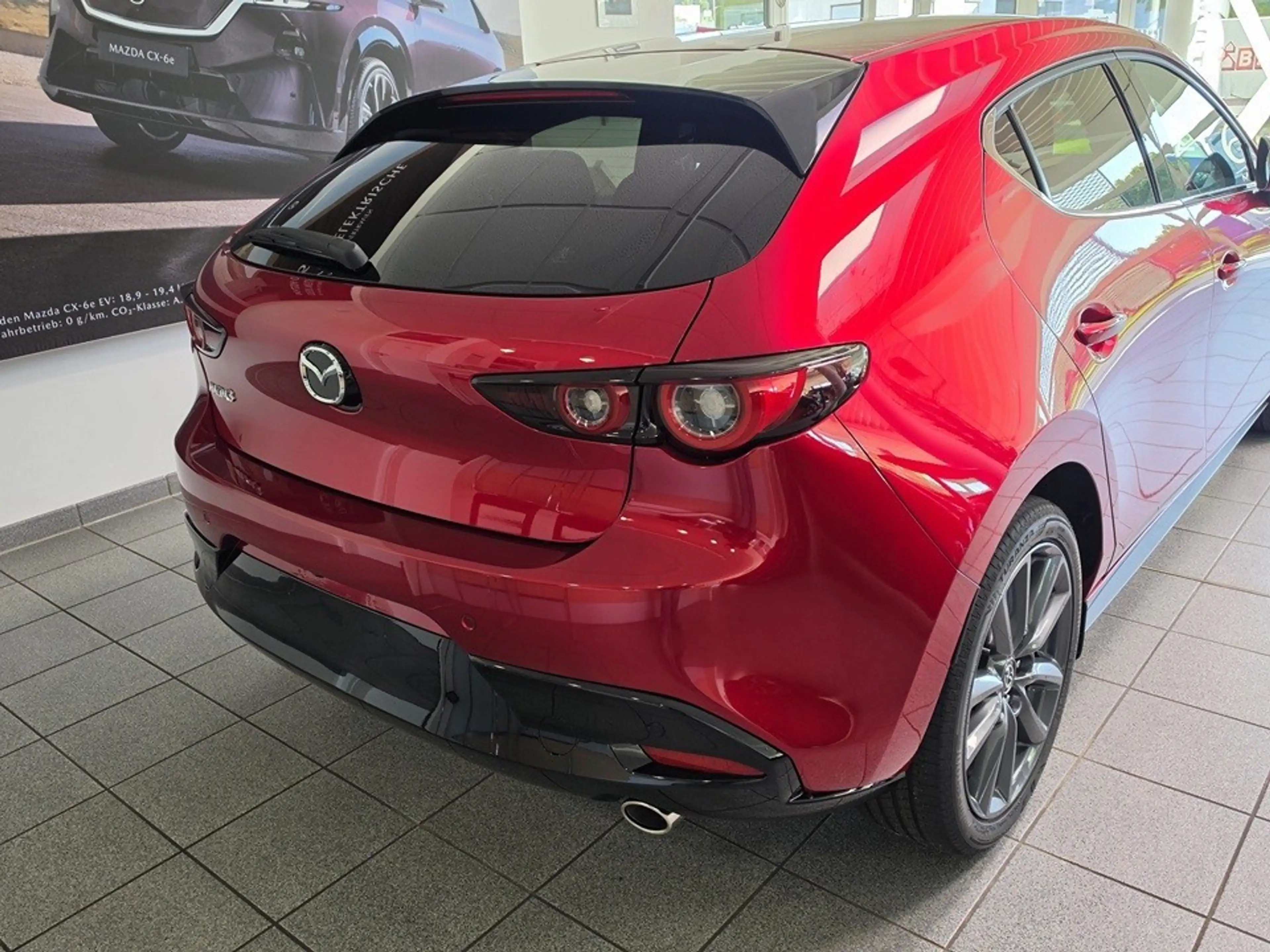 Mazda 3 e-SKY G 140 PS 6AT FWD Exclusive-Line — photo 7