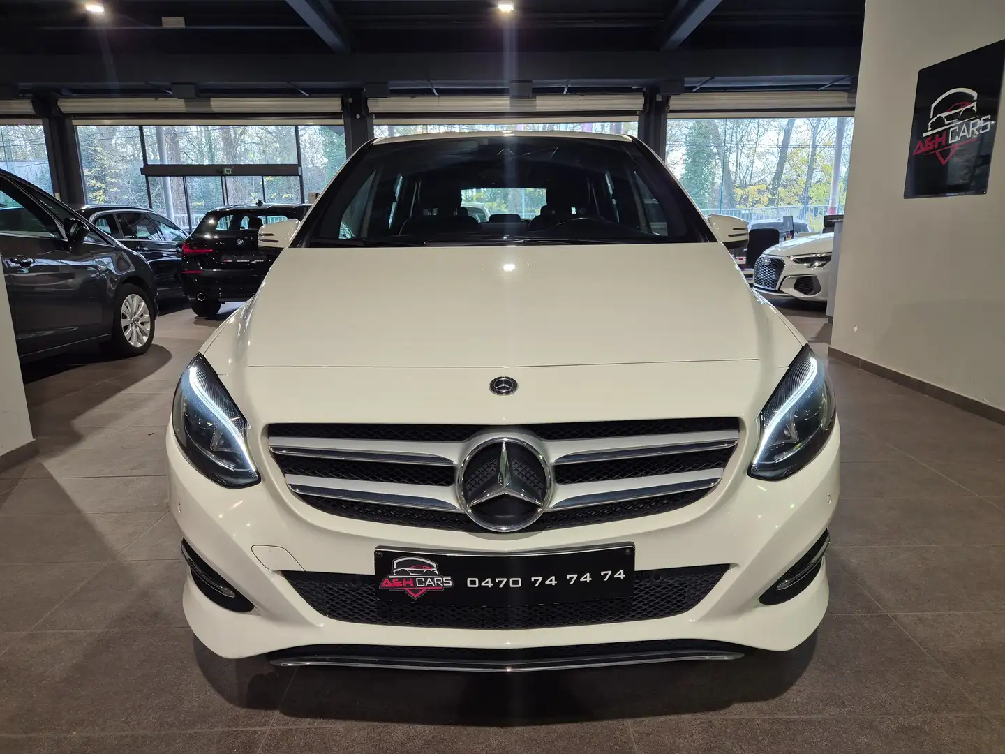 Mercedes-Benz B 180 B 180 Edition B Weiß - 2