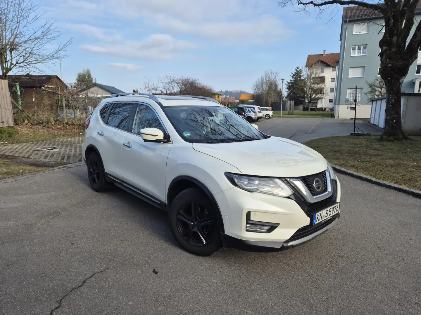 Nissan X-Trail 1.6 DIG-T Tekna - 2