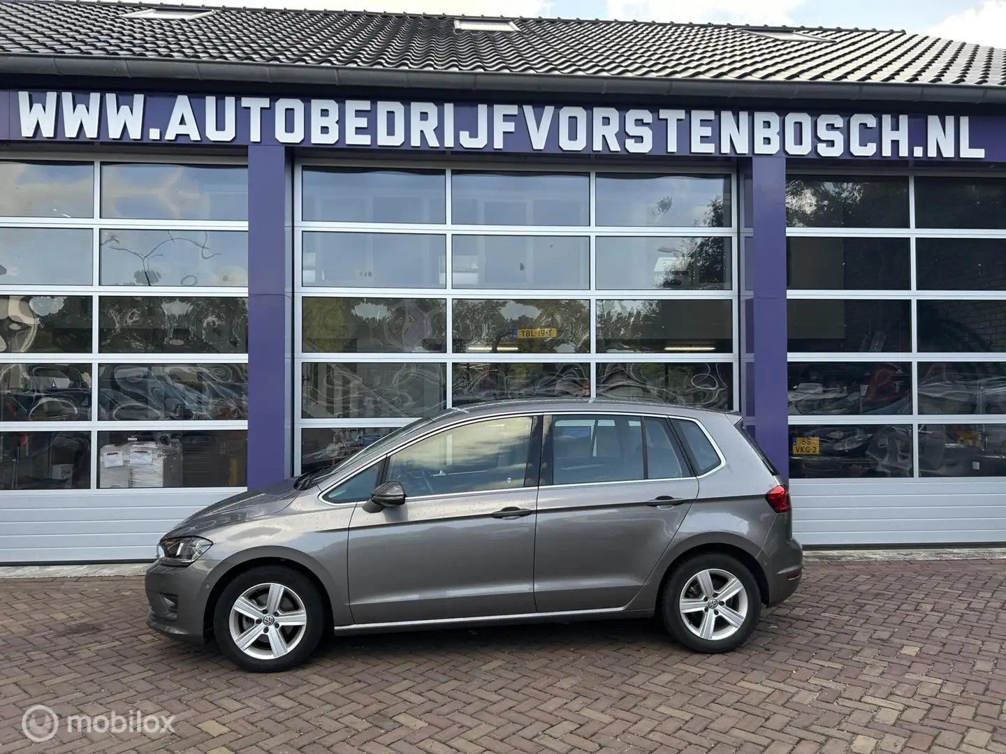 Volkswagen Golf Sportsvan 1.2 TSI Comfortline * AUTOMAAT * Grijs - 2