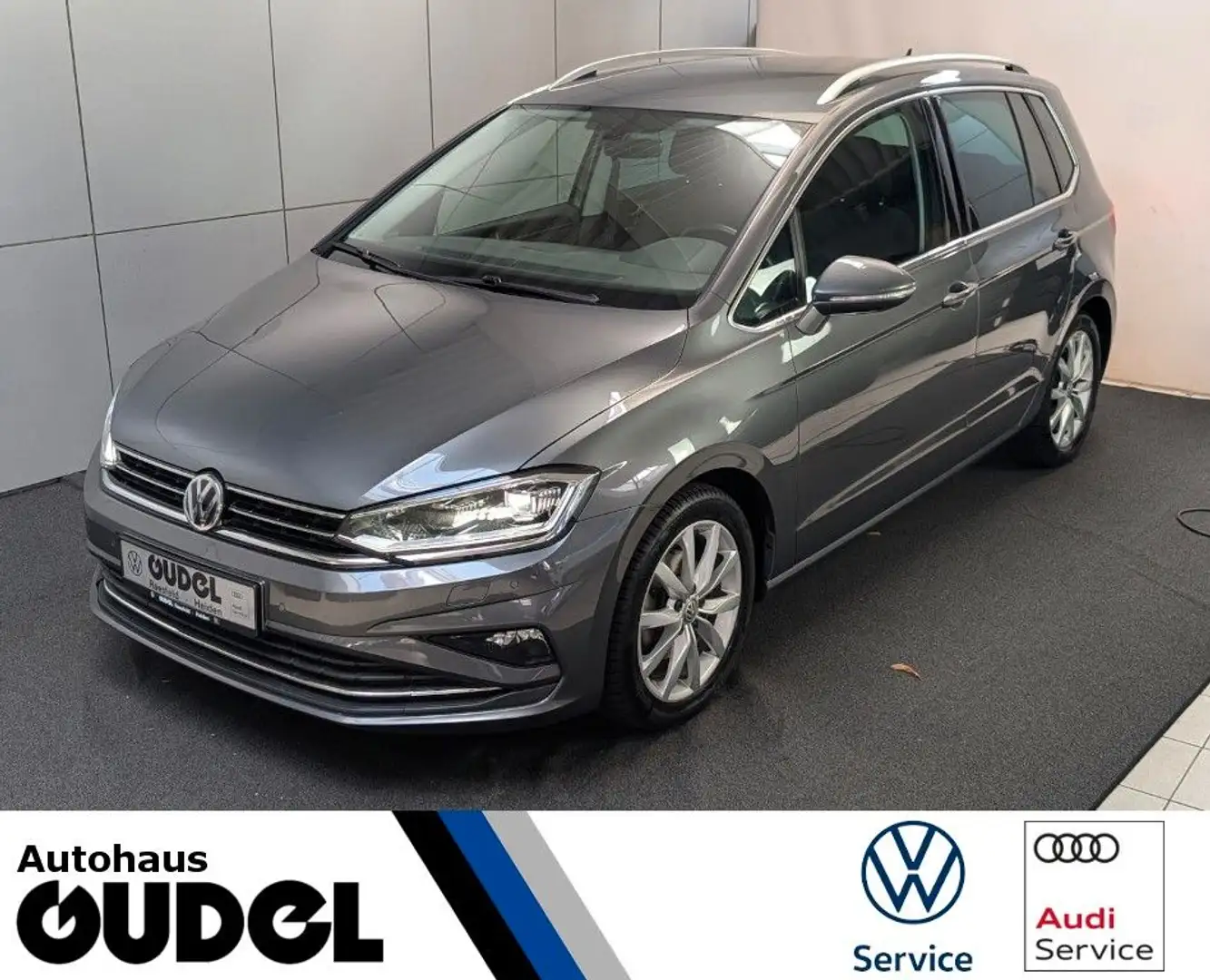 Volkswagen Golf Sportsvan Highline 1.5 TSI ACT DSG AppC ACC Grau - 1