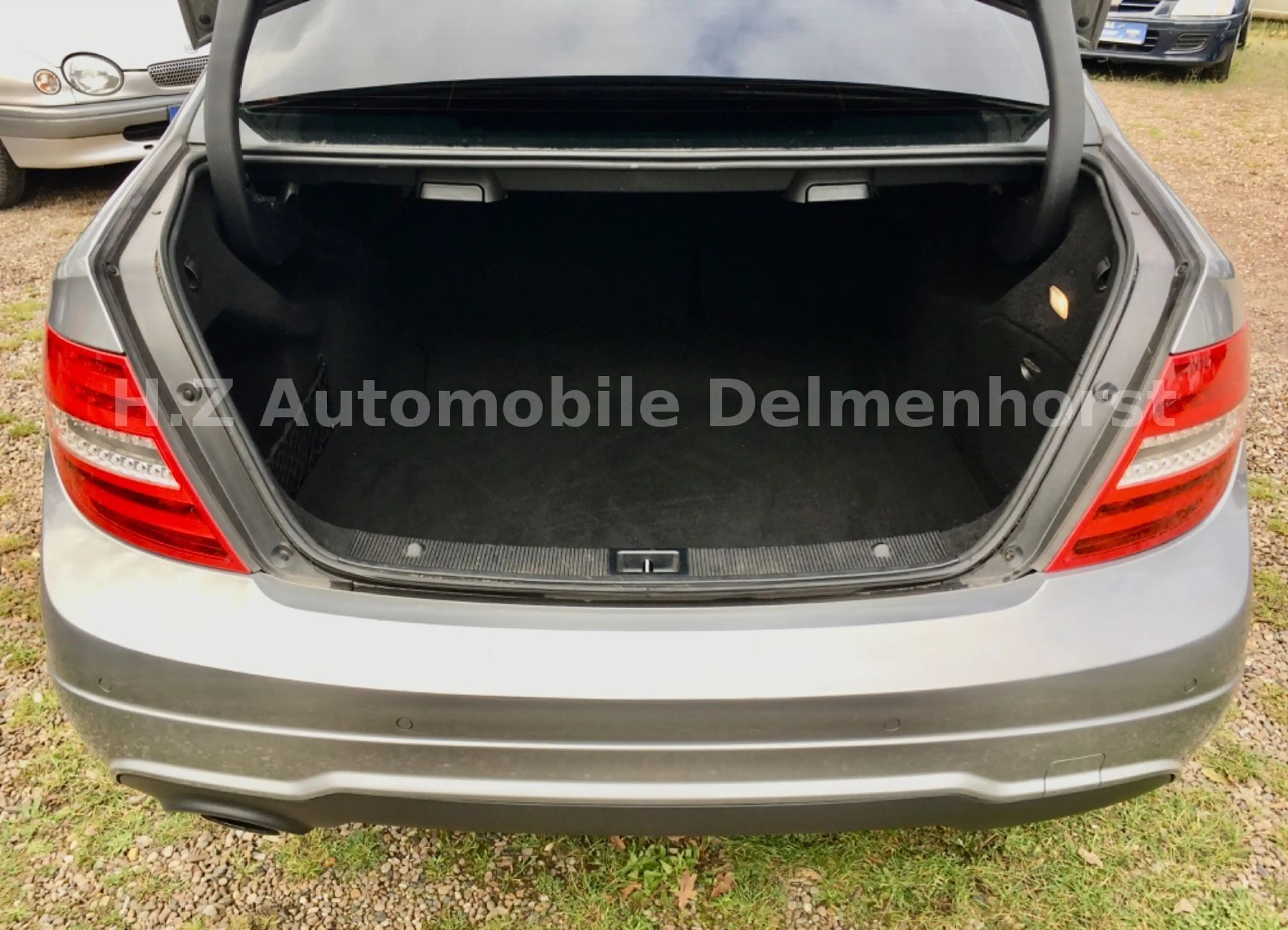 Mercedes-Benz C 250 W204 Lim. CDI AMG PAKET / Automatik / ZV — photo 10