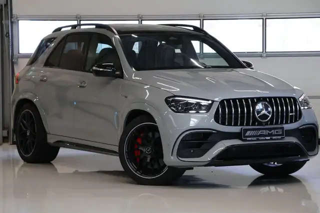 Mercedes-Benz Amg Gle 63 view 2