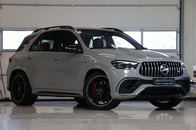 Mercedes-Benz Amg Gle 63 view 5