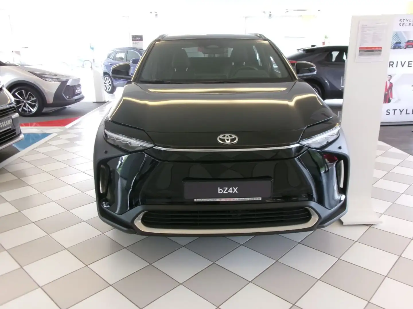 Toyota bZ4X Černá - 2