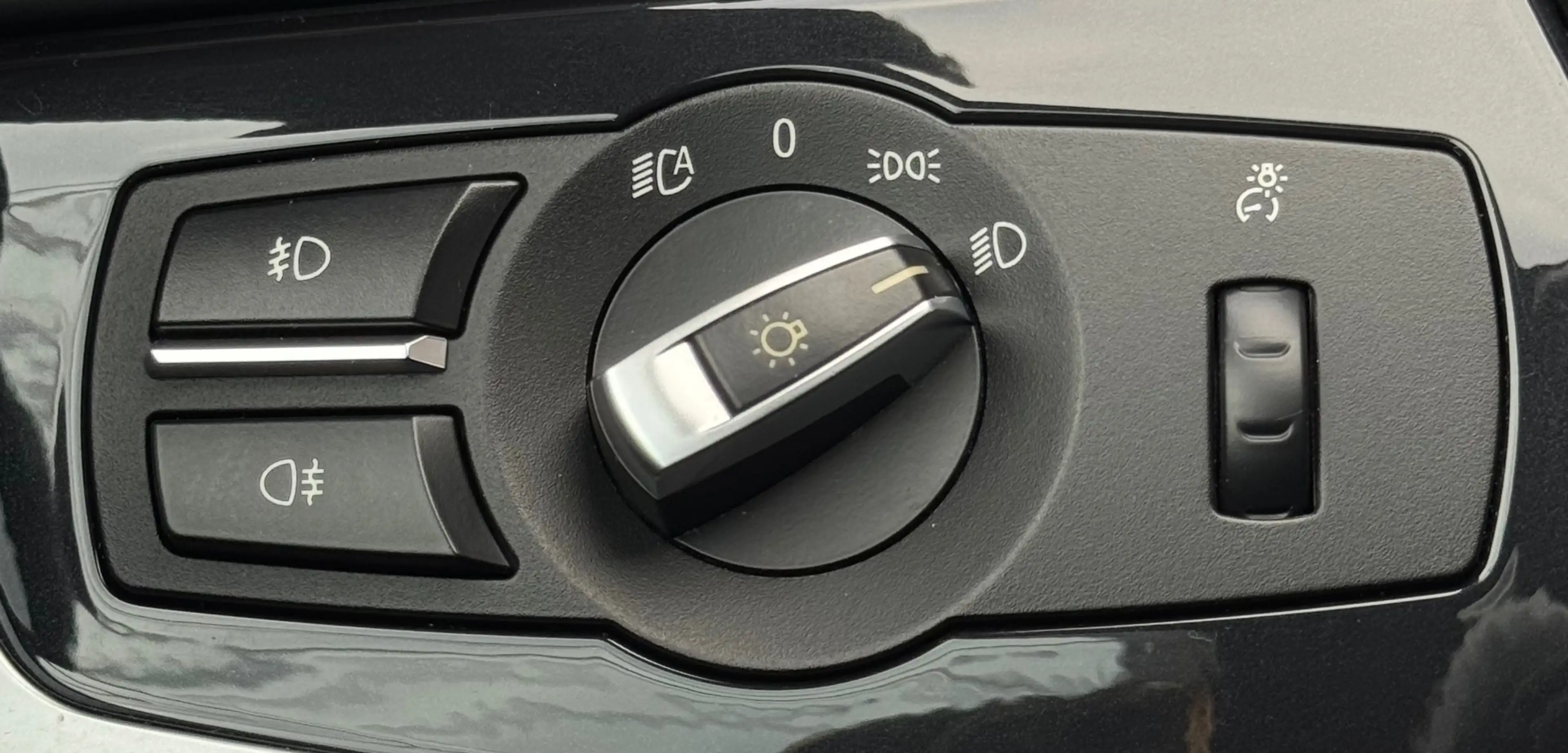 BMW 520 520dA Sport Look M NAVI CRUISE CUIR VLT MULT CLIM AUTO JA — photo 14