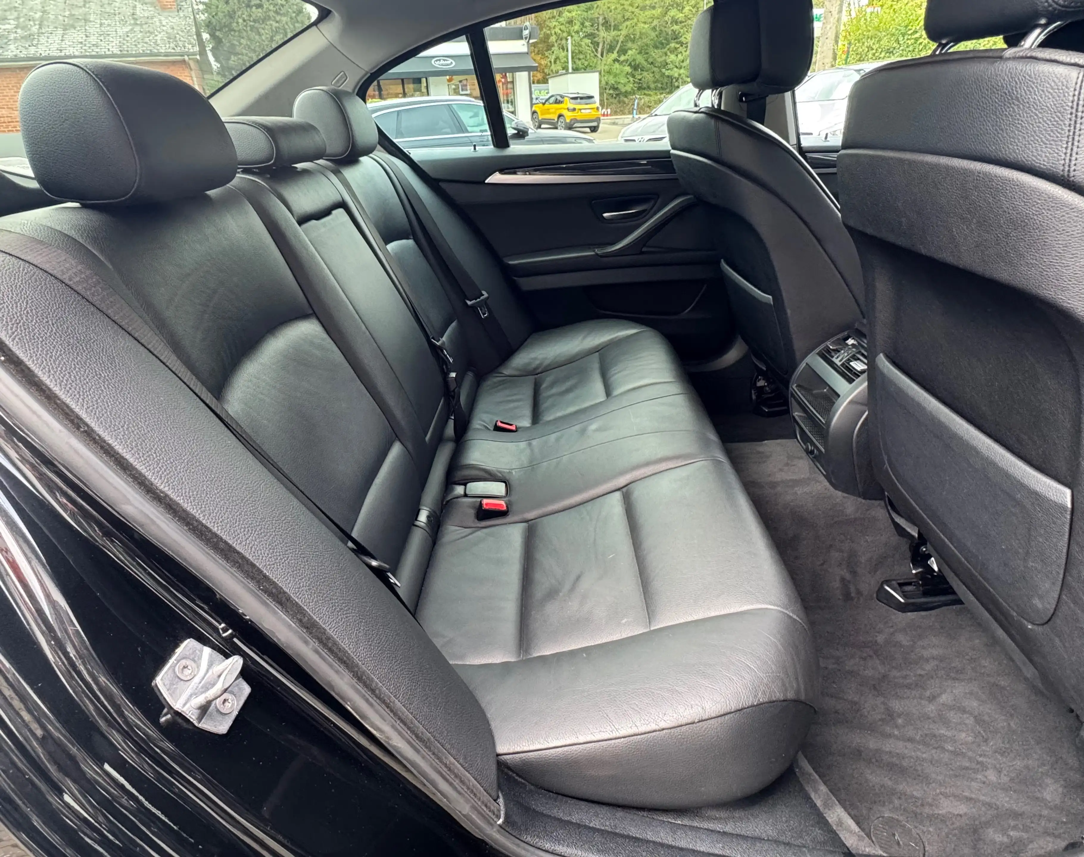 BMW 520 520dA Sport Look M NAVI CRUISE CUIR VLT MULT CLIM AUTO JA — photo 7
