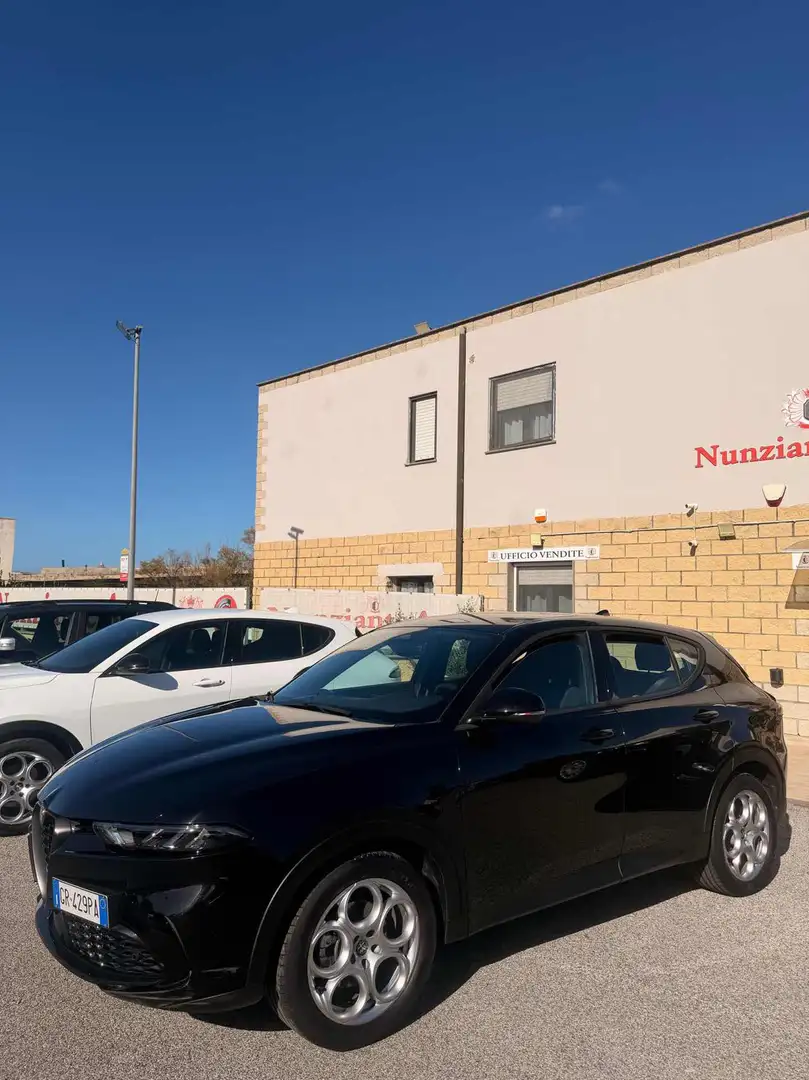 Alfa Romeo Tonale 1.5 130 CV MHEV TCT7 Sprint Noir - 1