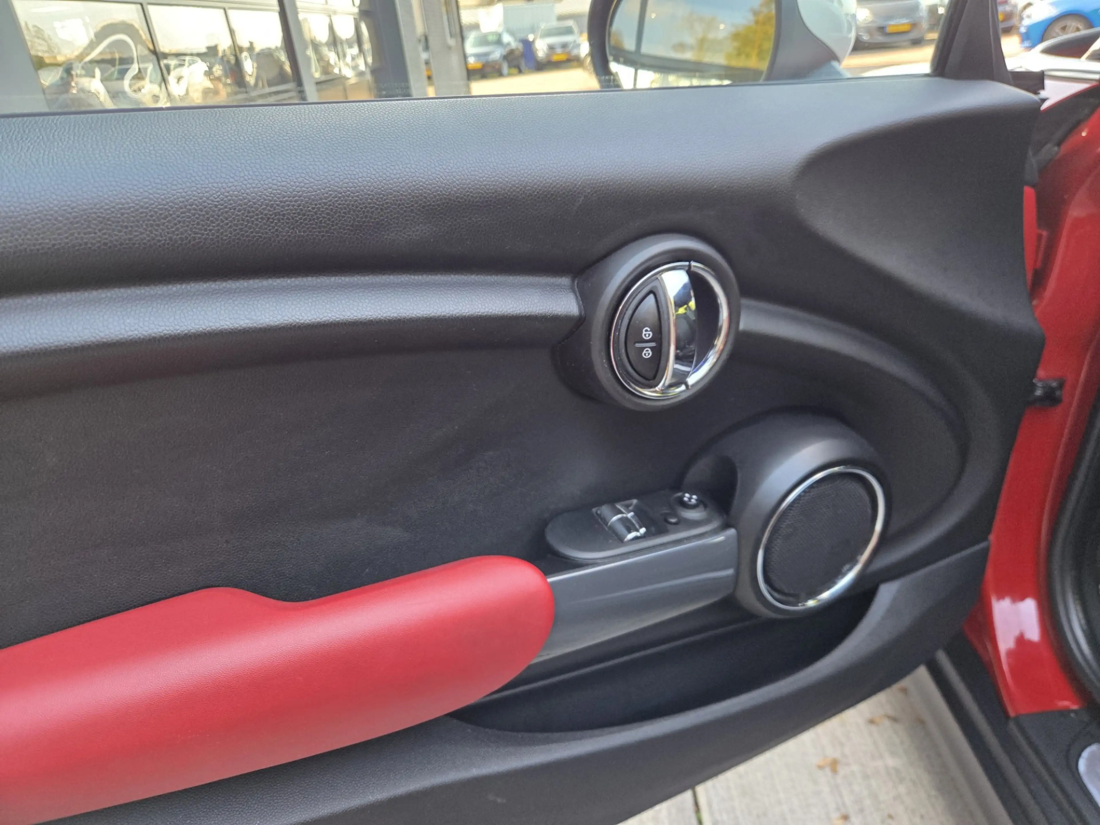 MINI Cooper 3-Deurs 1.5 136 PK Chili — photo 27