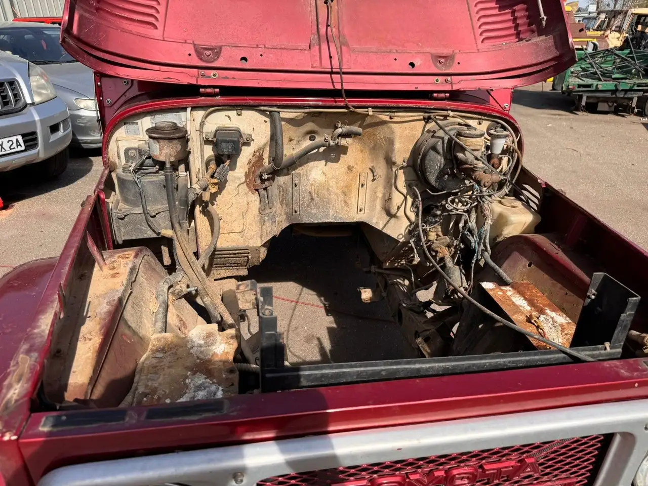 Toyota Land Cruiser BJ 42, foto 2