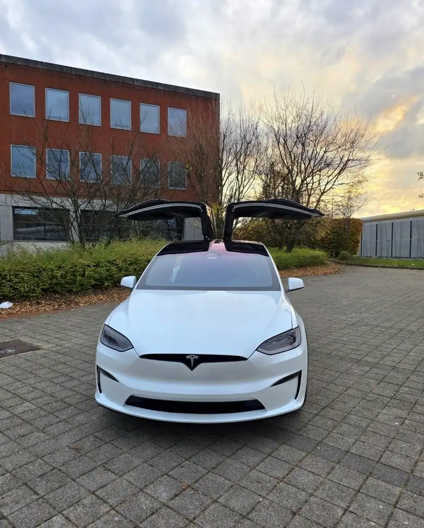 Tesla Model X 100 kWh Tri Motor Plaid (750 kW) - 1