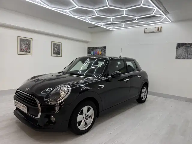 MINI One D 1.5 Business 5p GARANZIA 12 MESI