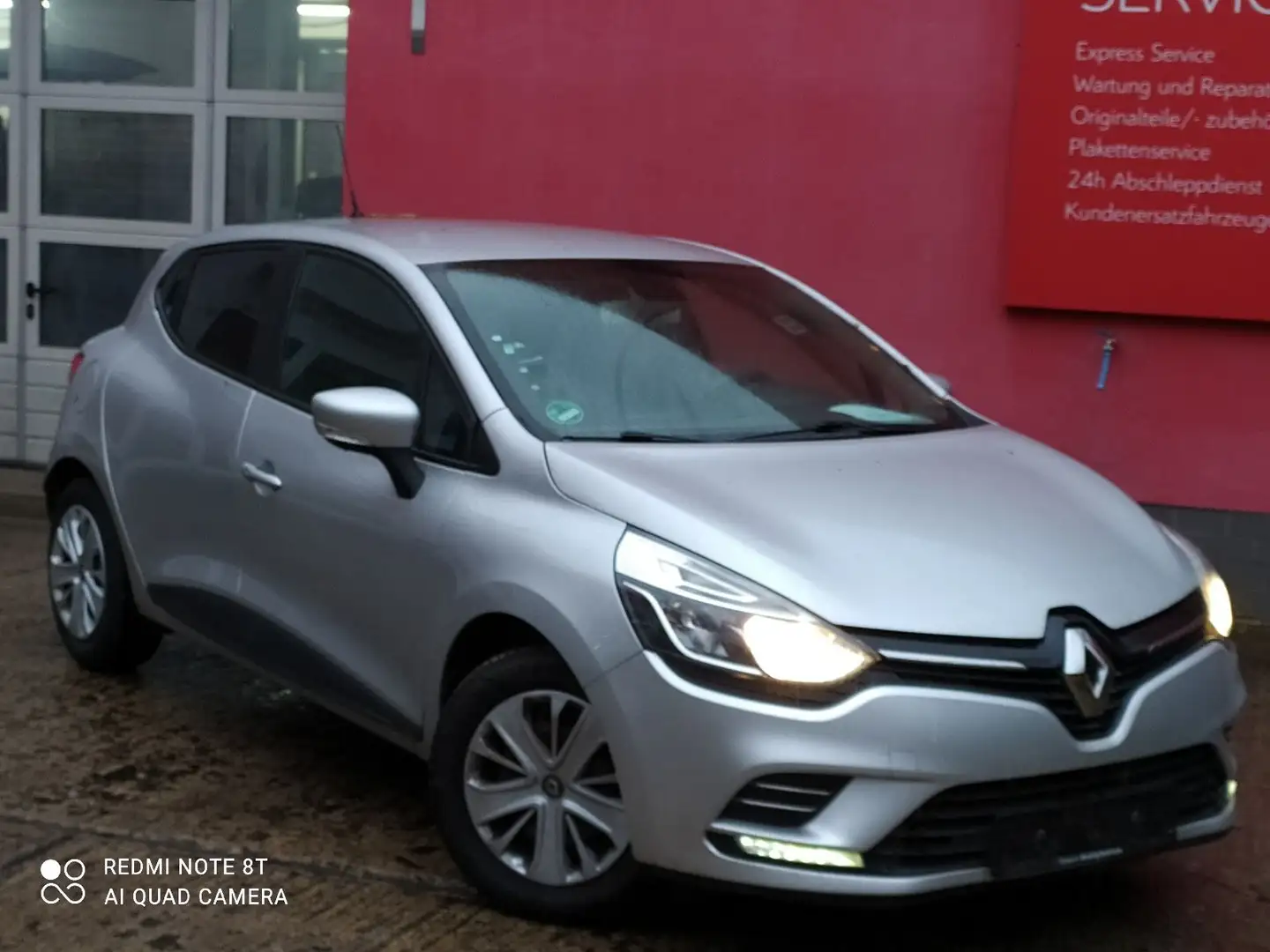 Renault Clio IV Cargo Extra *Navi*PDC*  HU 04/2027 Grau - 2