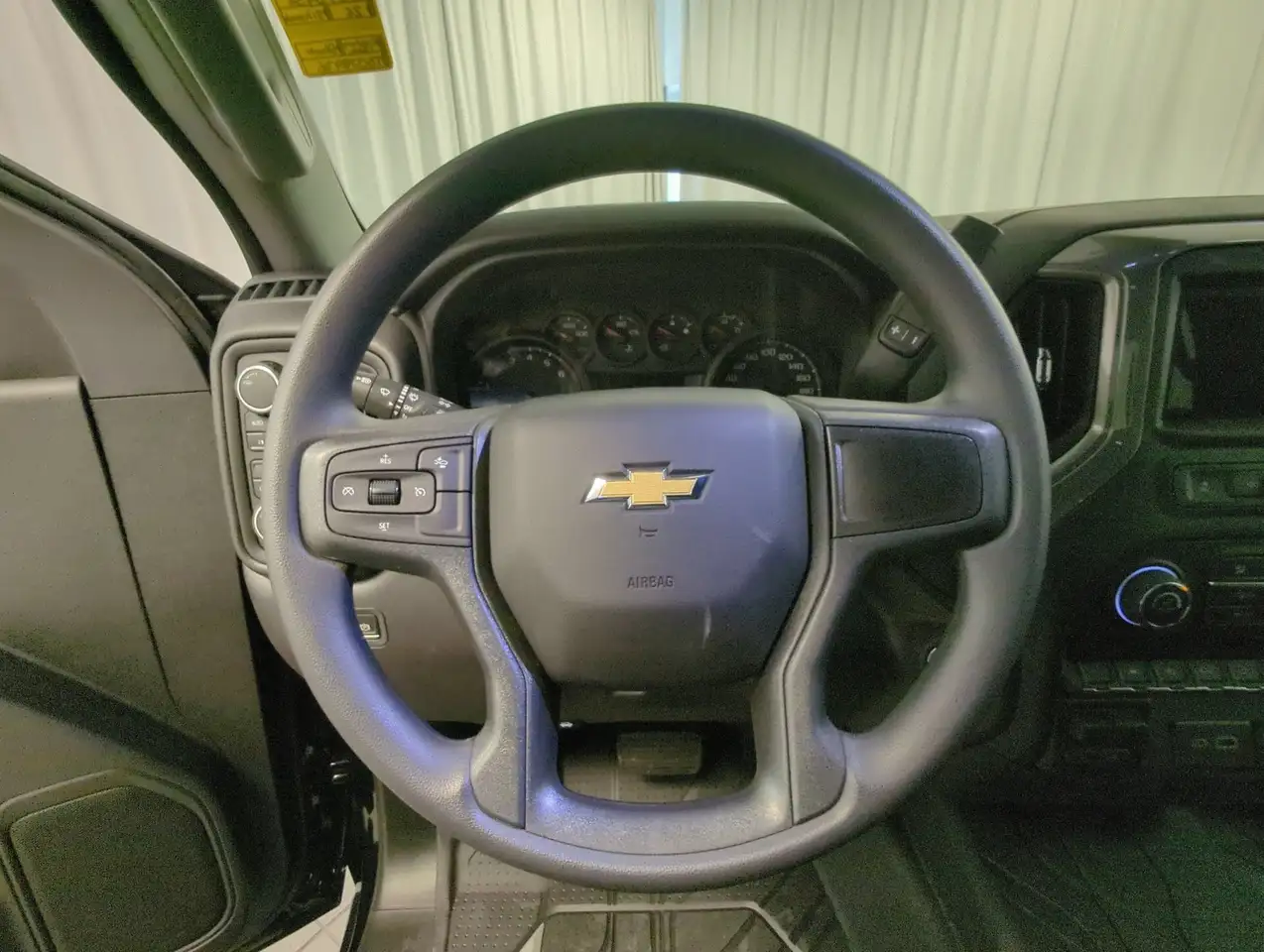 Chevrolet Silverado 1500 photo Chevrolet Silverado 1500