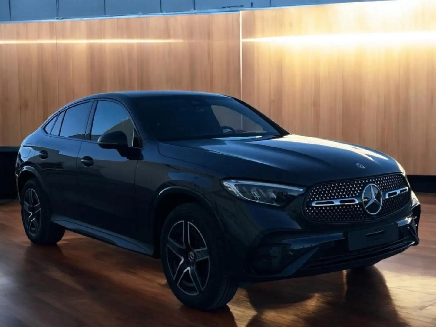 Mercedes-Benz GLC 300 Coupé 300de 4Matic Gris - 1