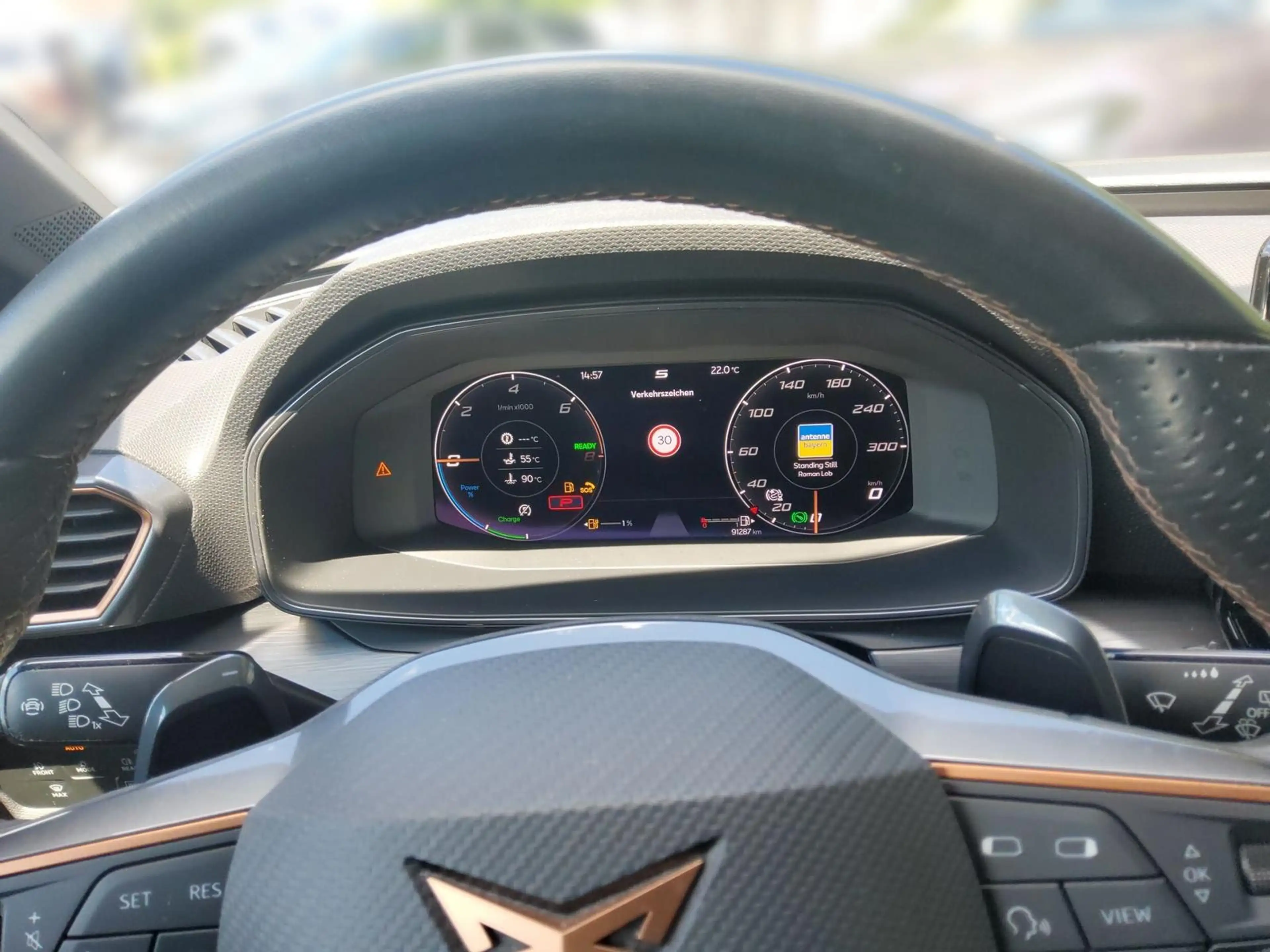 CUPRA Leon Sportstourer 1.4 e-HYBRID DSG SHZ/EHK/FULL LINK — photo 11