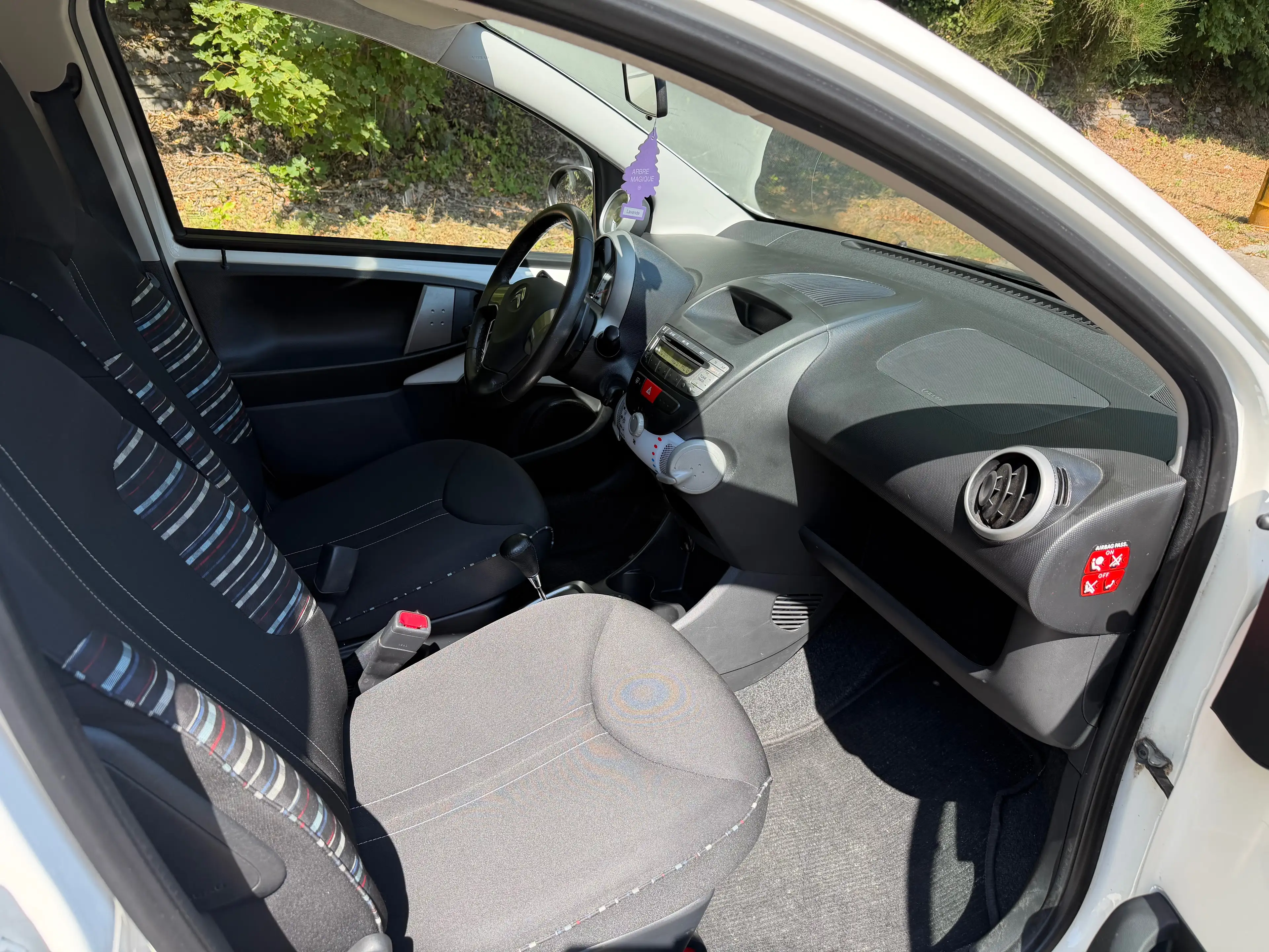 Citroen C1 C1 1.0i boite Automatique 1er propriétaire garantie 1 an — photo 8