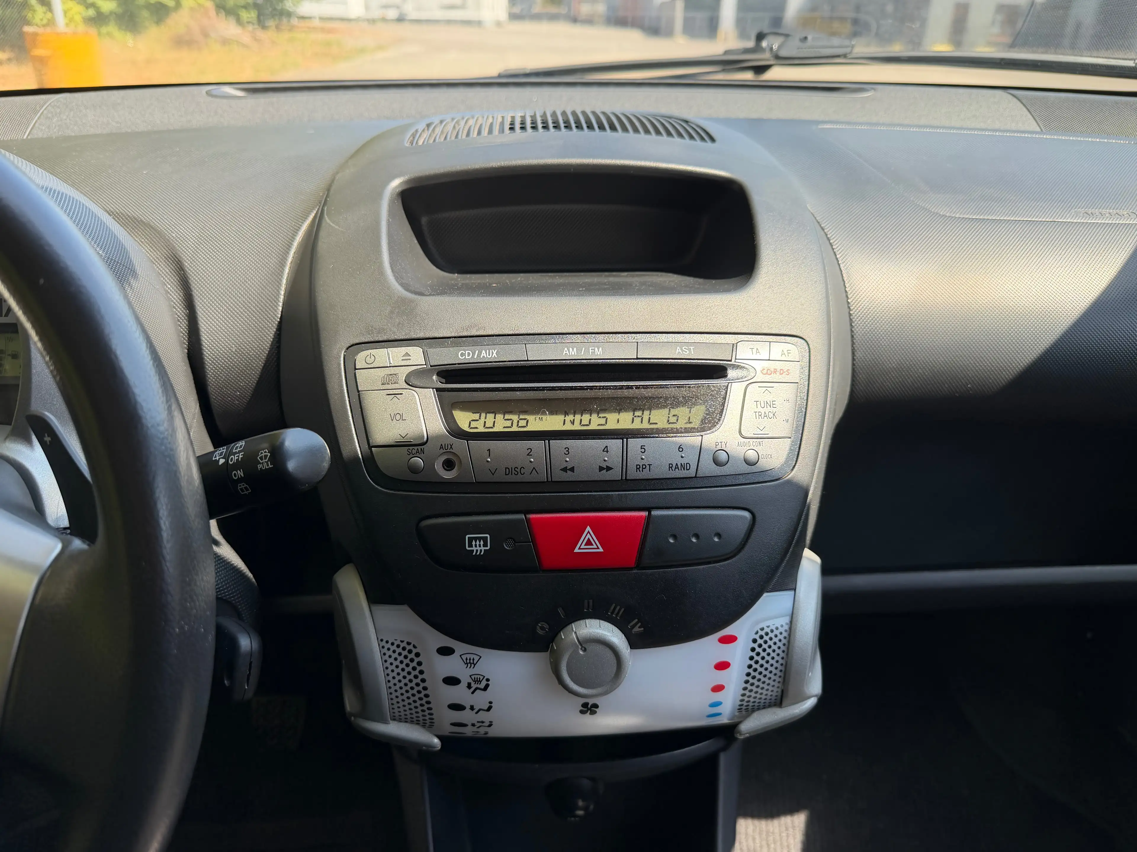 Citroen C1 C1 1.0i boite Automatique 1er propriétaire garantie 1 an — photo 14