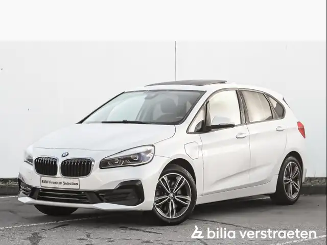 BMW 225 xe AT Sport Line - PANO - MEMORY - HIFI