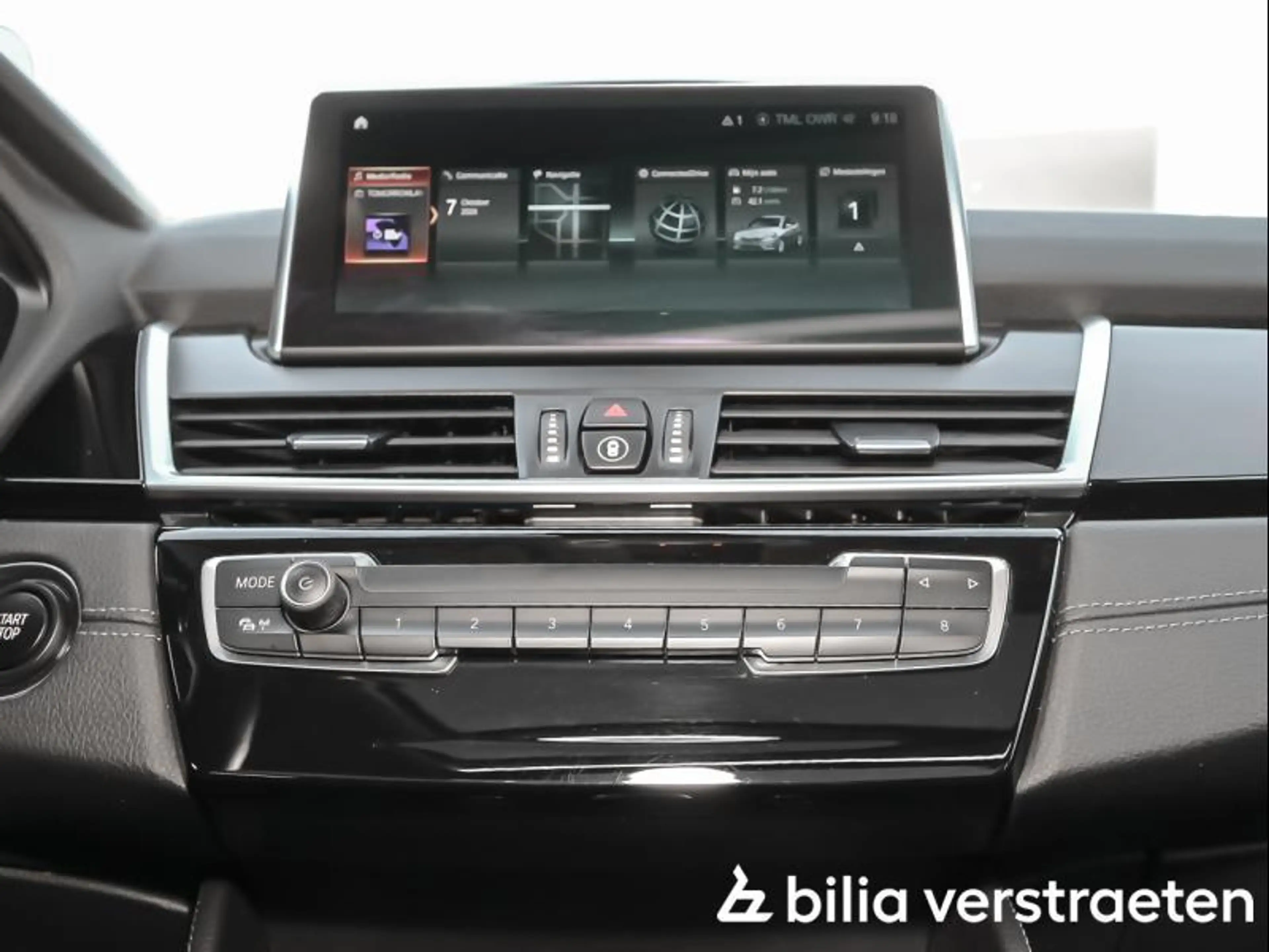 BMW 225 xe AT Sport Line - PANO - MEMORY - HIFI — photo 12