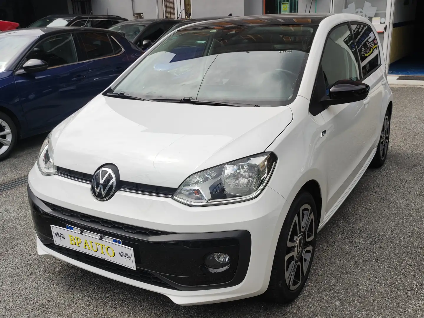 Volkswagen up! up! 5p 2017 5p 1.0 evo R-Line Bianco - 1