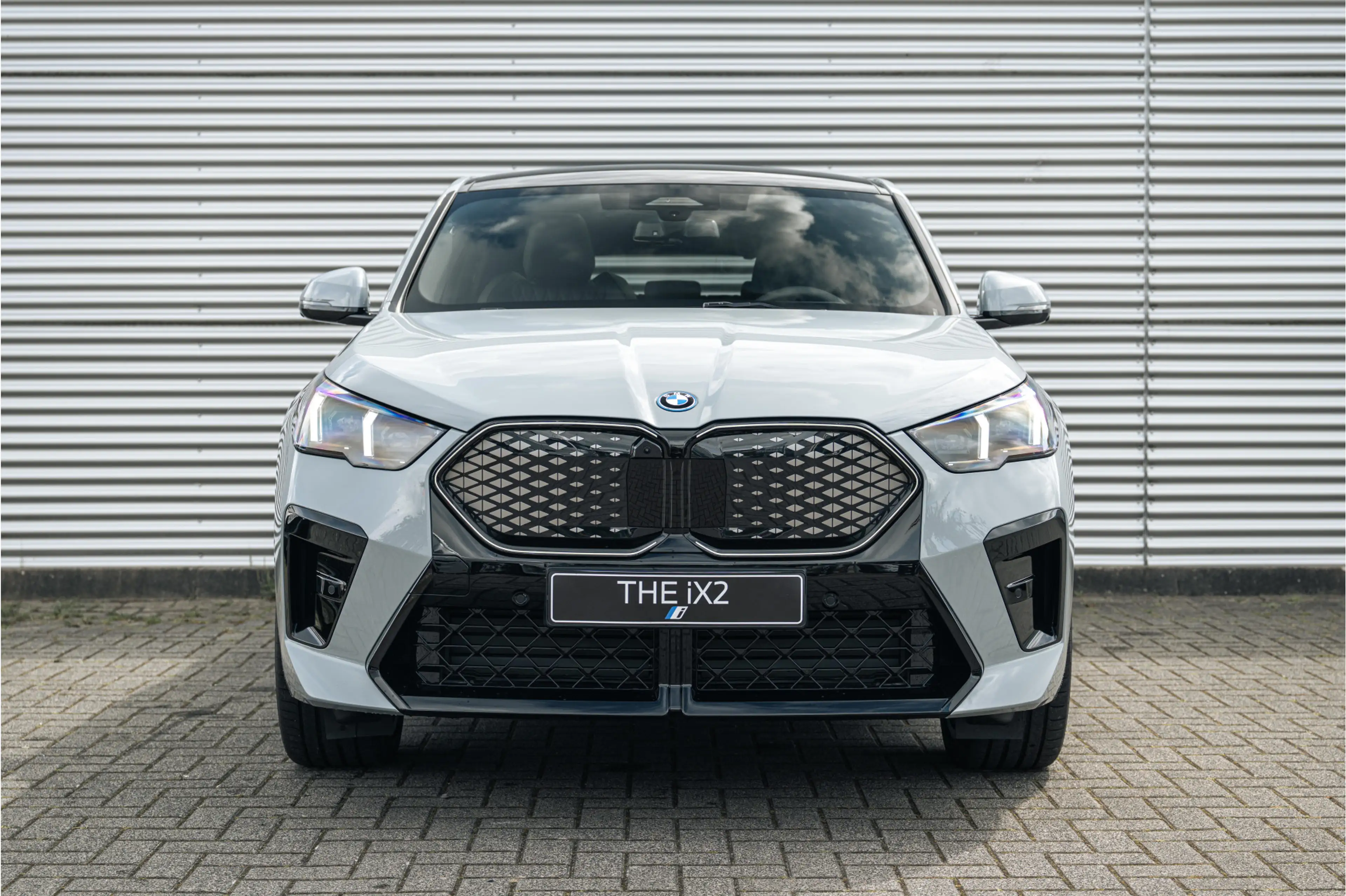 BMW iX2 eDrive20 M Sport / Panoramadak / Sportstoelen / Ad — photo 10