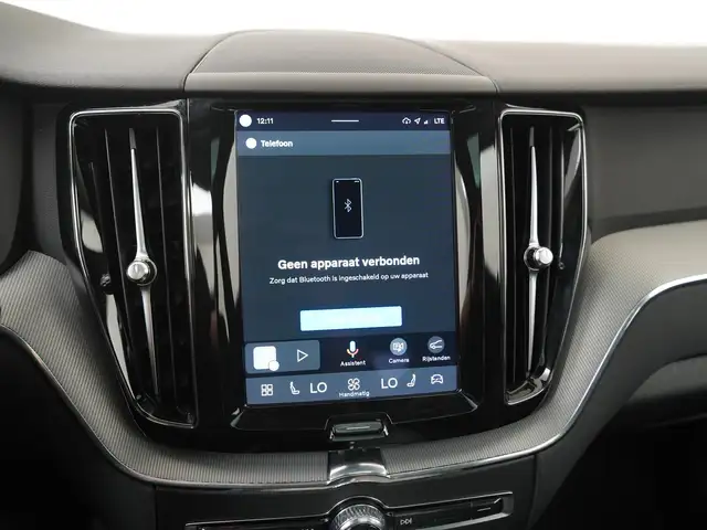 Volvo XC60 view 17