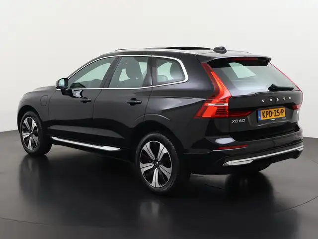 Volvo XC60 view 8