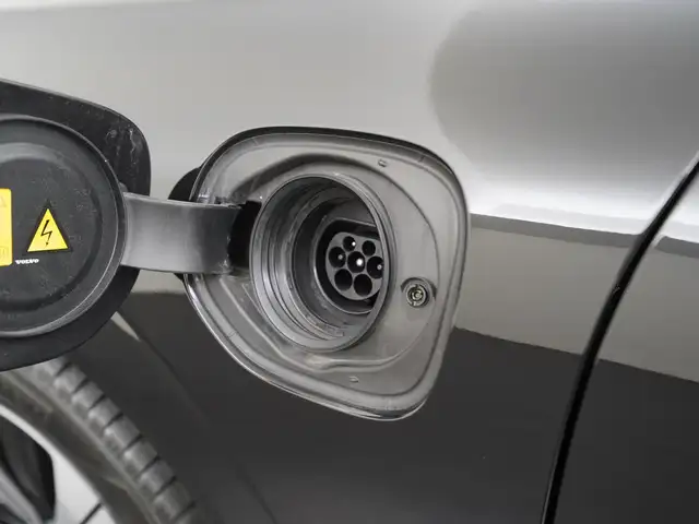 Volvo XC60 view 26