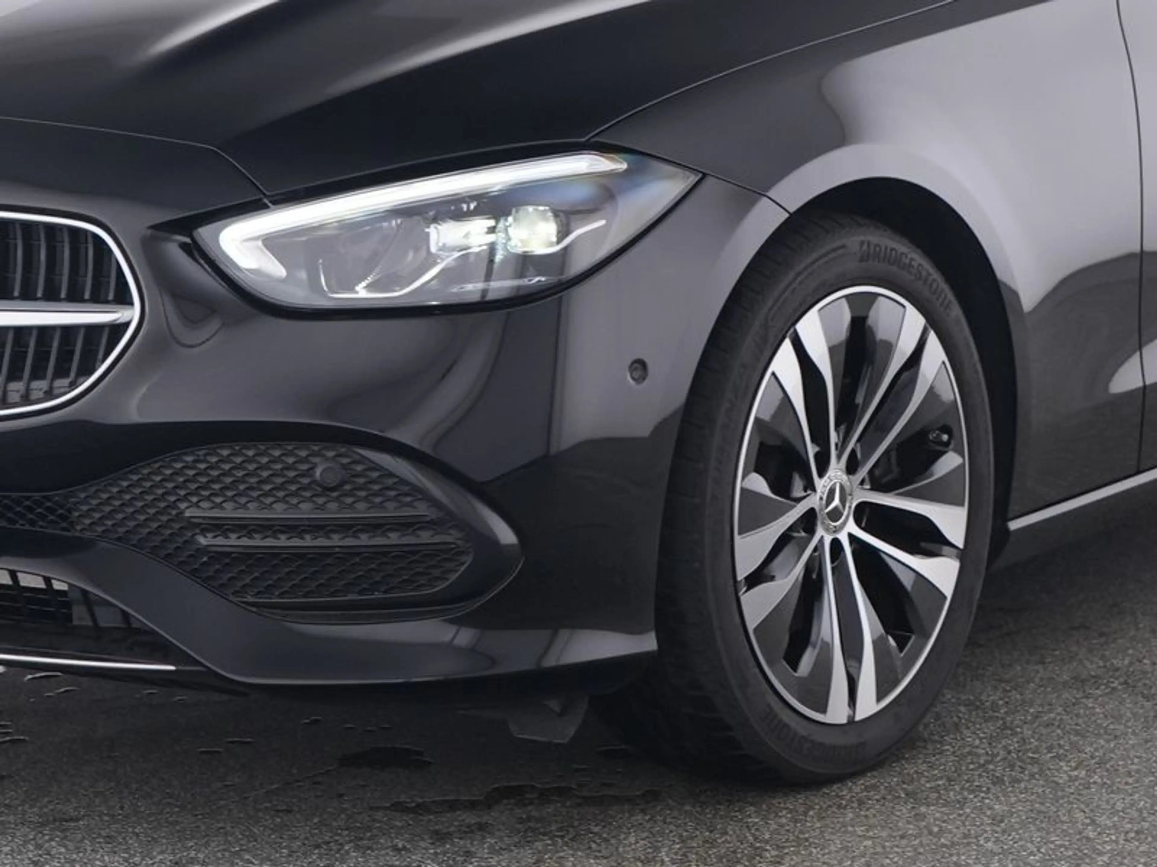 Mercedes-Benz C 200 d AVANTGARDE|AMBIENTE|MBUX|SHZ|KAM|KEYL|LM — photo 4