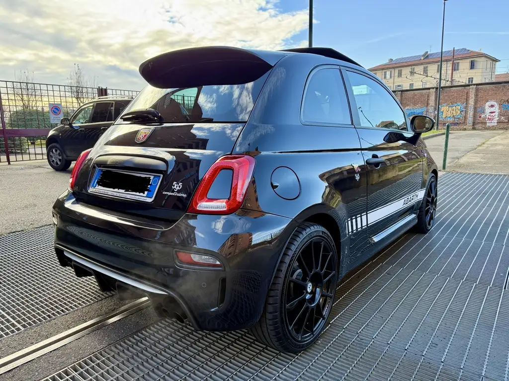 Abarth 595 Competizione 2016 из Европы — купить под ключ