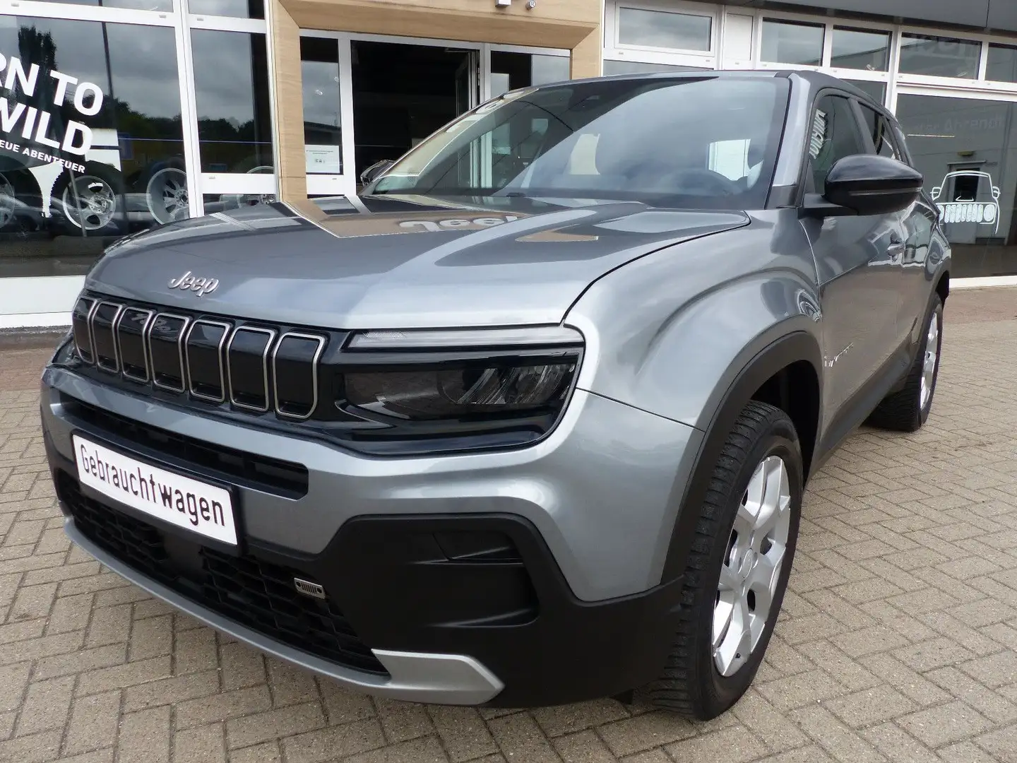 Jeep Avenger Altitude Granite Grey Grau - 1