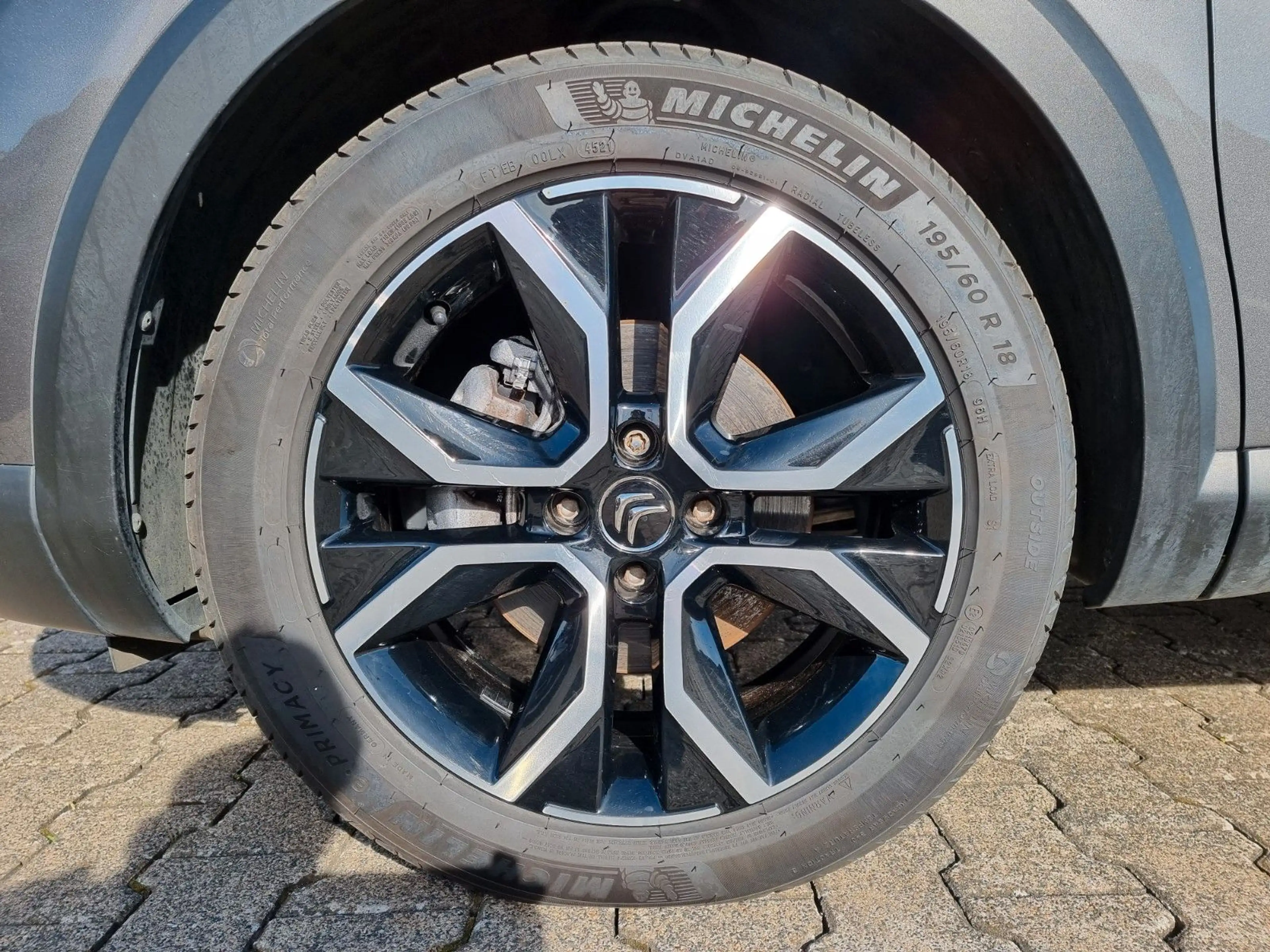 Citroen C4 e-C4 Feel Elektro *NAVI*DAB*SHZ*LHZ*PDC*KAMERA* — photo 11