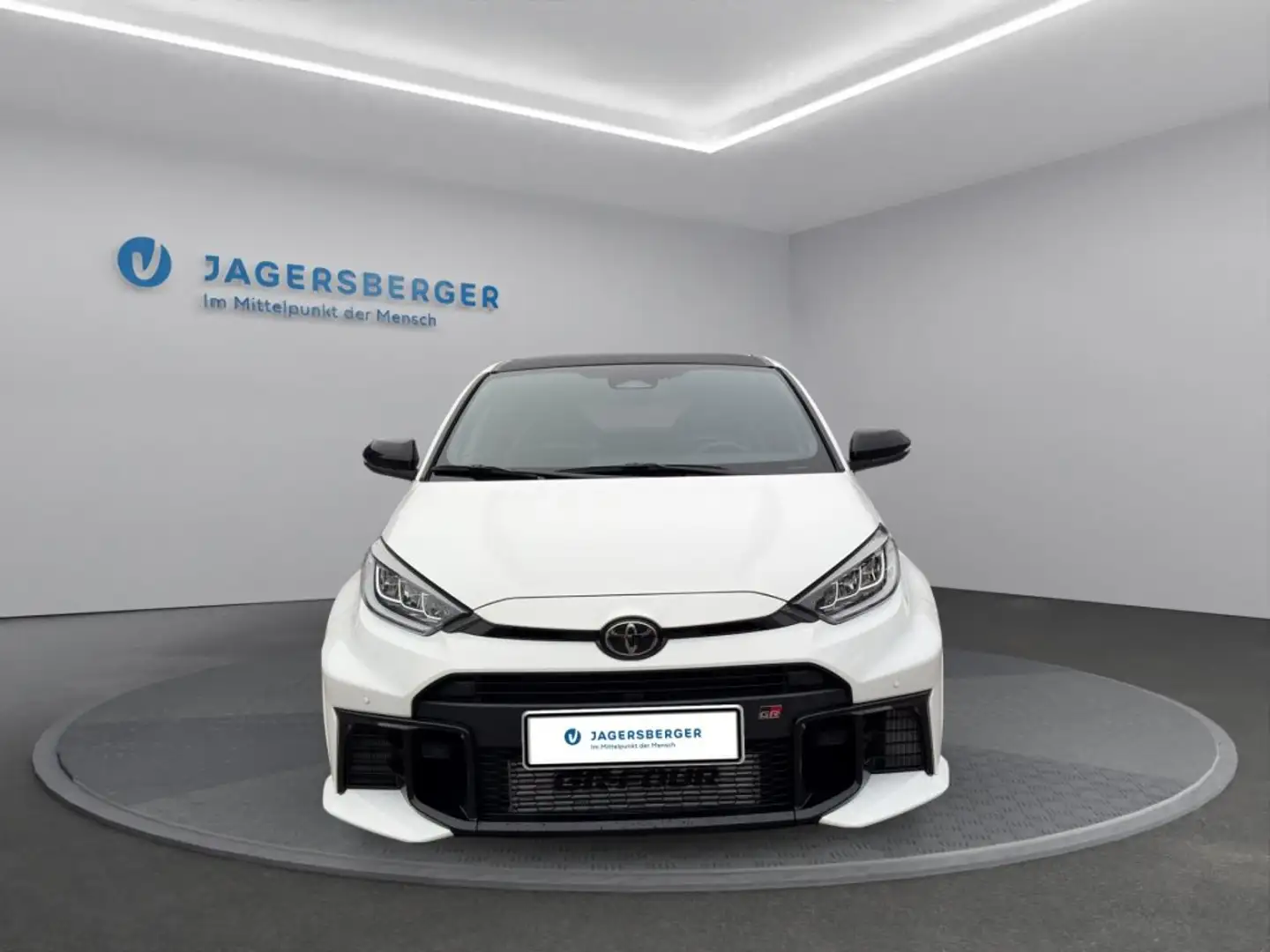 Toyota Yaris 1,6 Turbo GR High Performance Aut. Weiß - 2