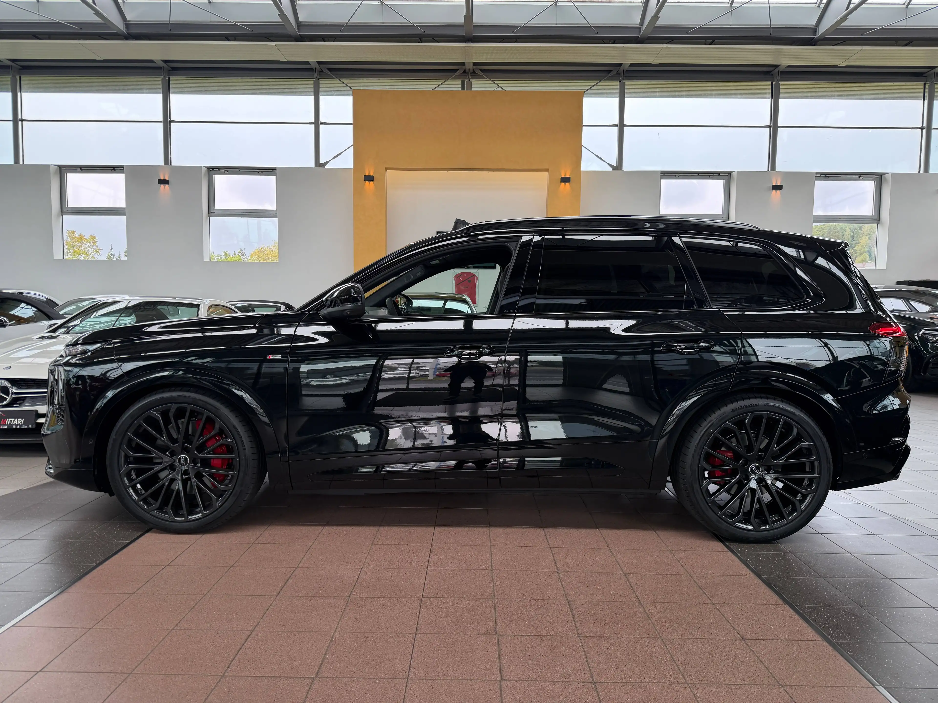 Audi Q7 3.0 TDI S line Tech Pro Pano Luft B&O HUD 23" — photo 15