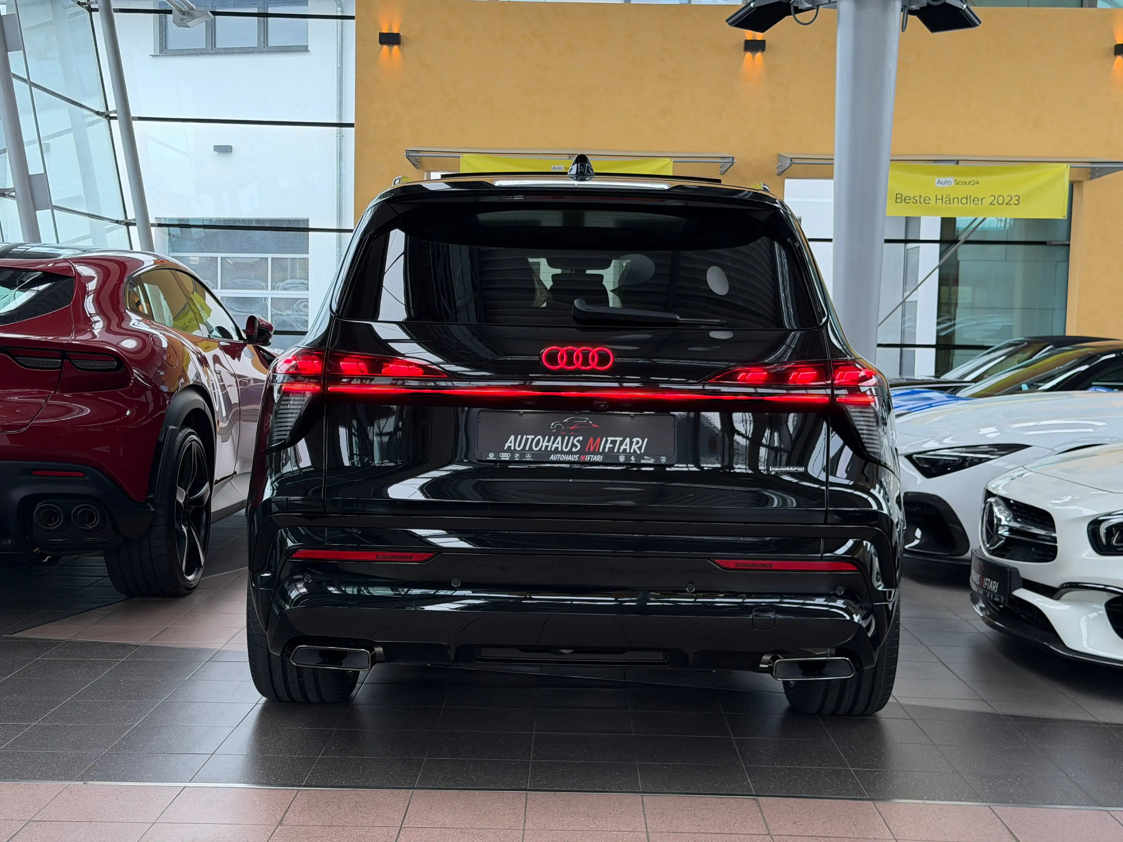 Audi Q7 3.0 TDI S line Tech Pro Pano Luft B&O HUD 23" — photo 12