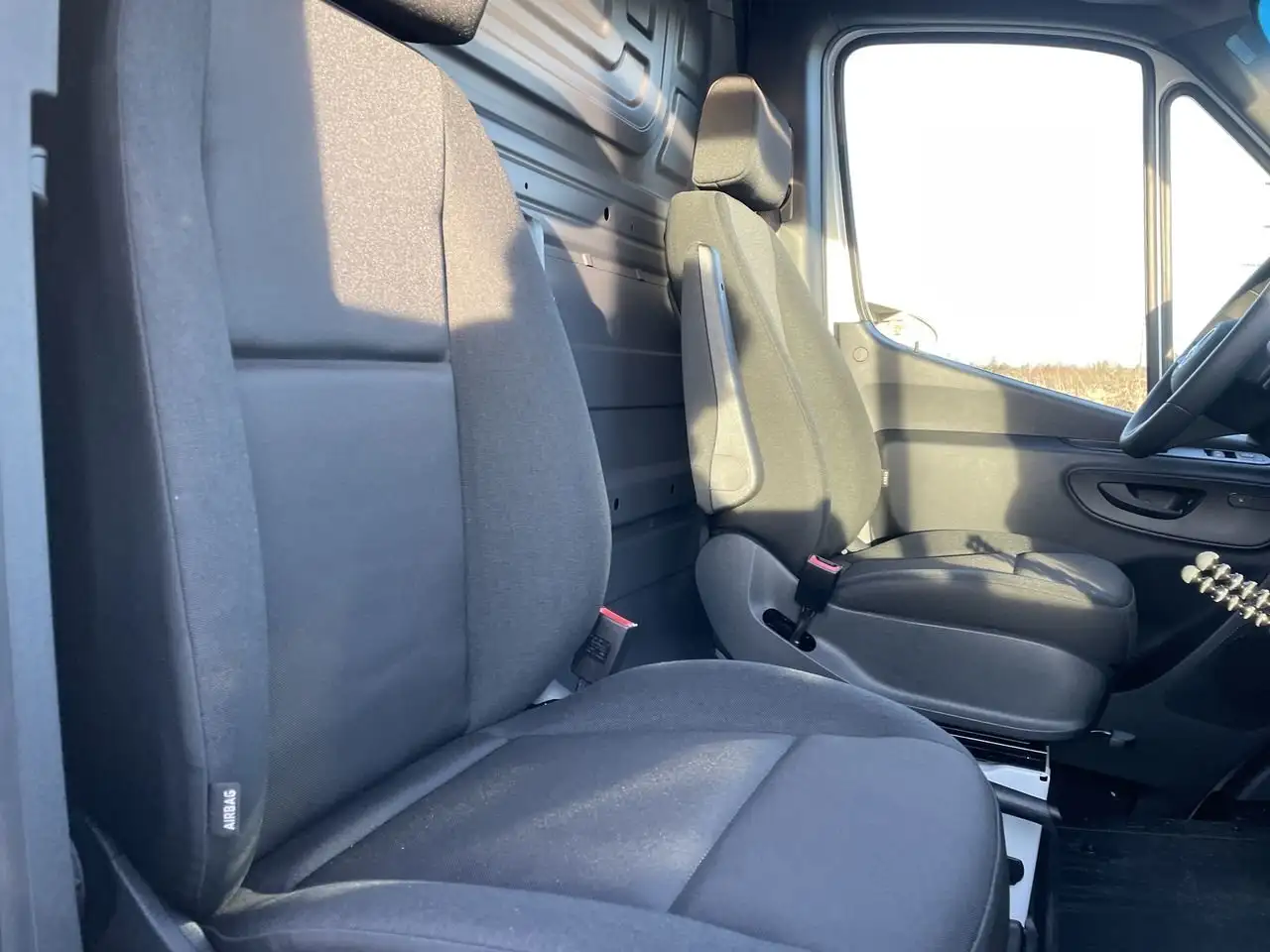 Mercedes-Benz Sprinter снимка Mercedes-Benz Sprinter