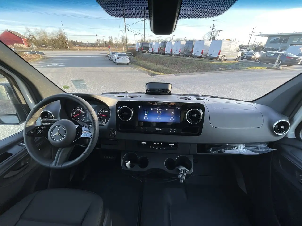 Mercedes-Benz Sprinter снимка Mercedes-Benz Sprinter
