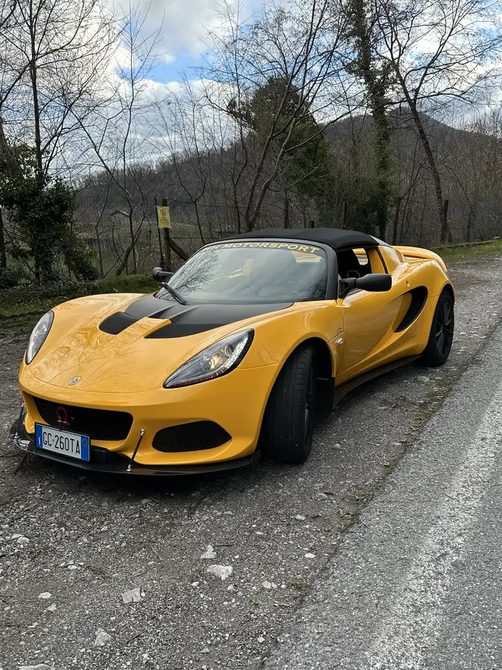 Lotus Elise 2021