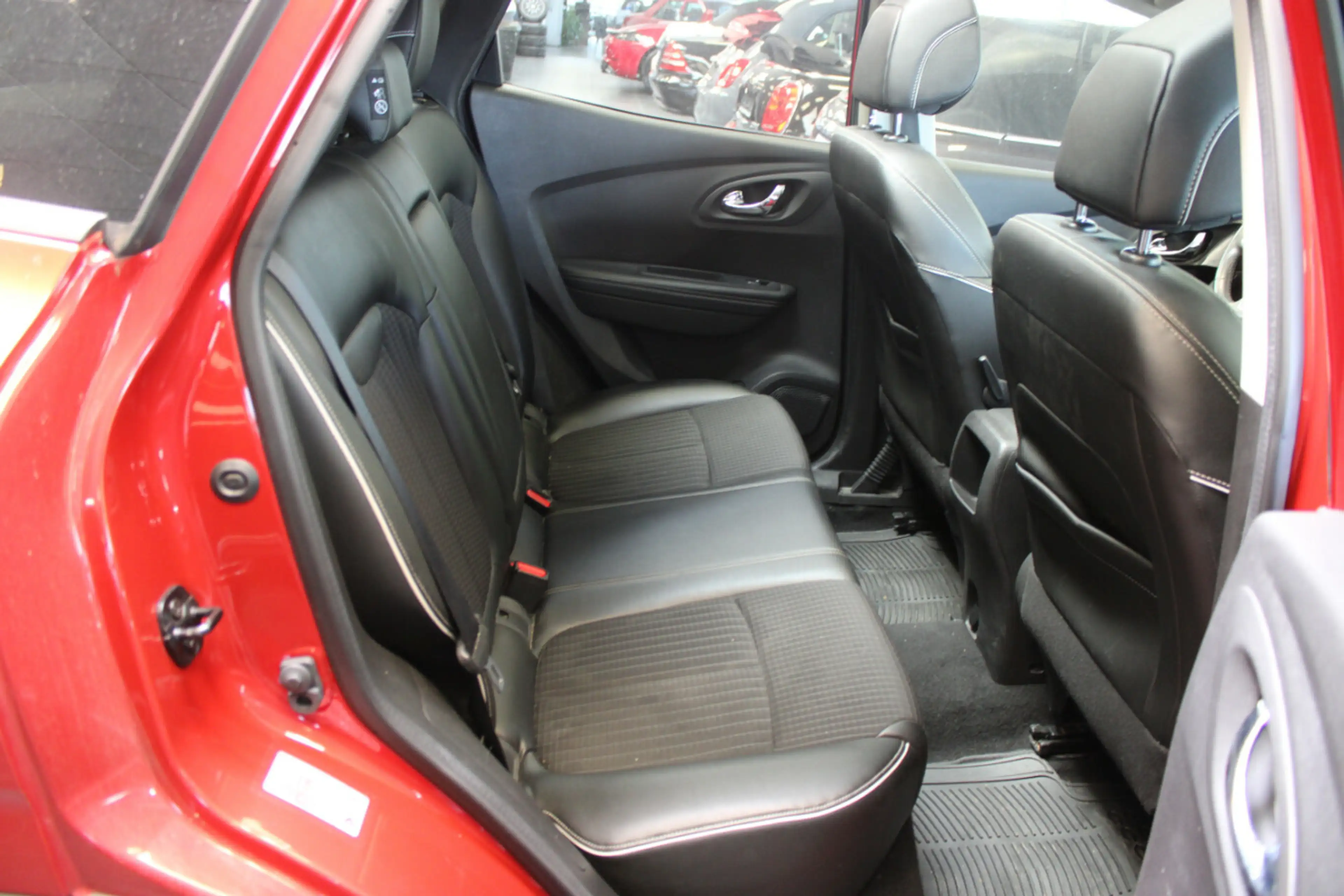 Renault Kadjar dCi 130 Bose Edition — photo 12
