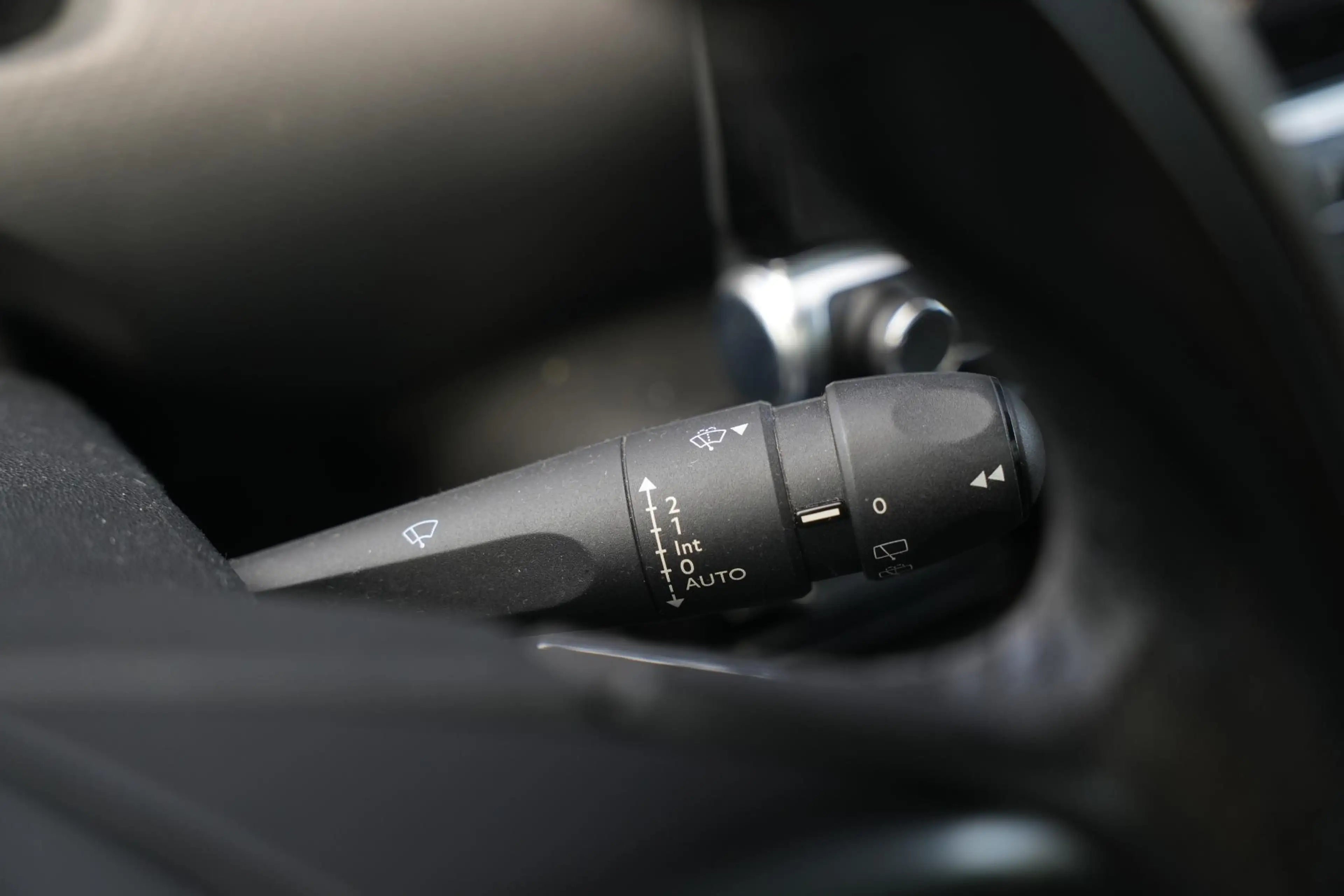 Citroen C4 Cactus 1.2 PureTech Business Plus — photo 29
