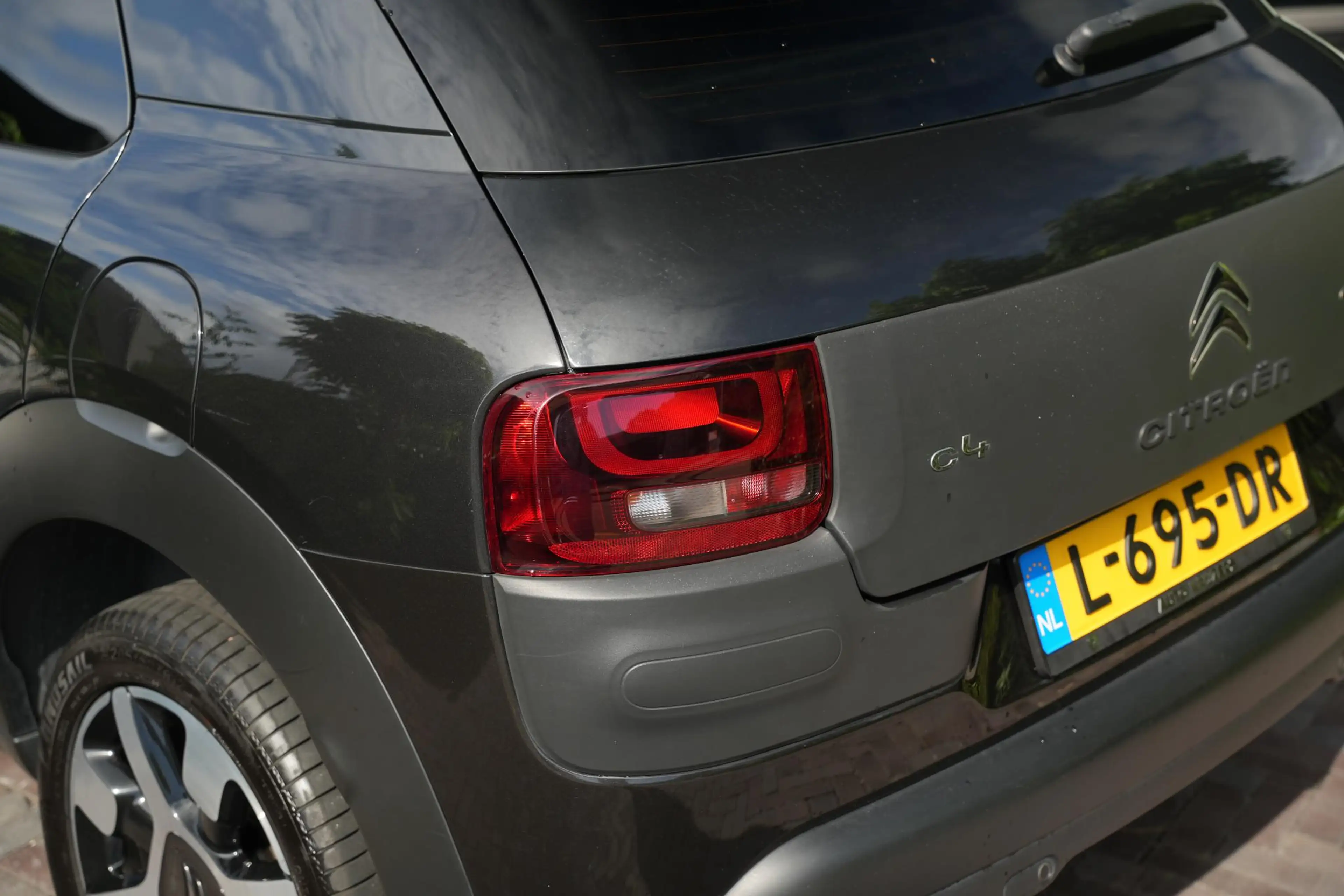 Citroen C4 Cactus 1.2 PureTech Business Plus — photo 18