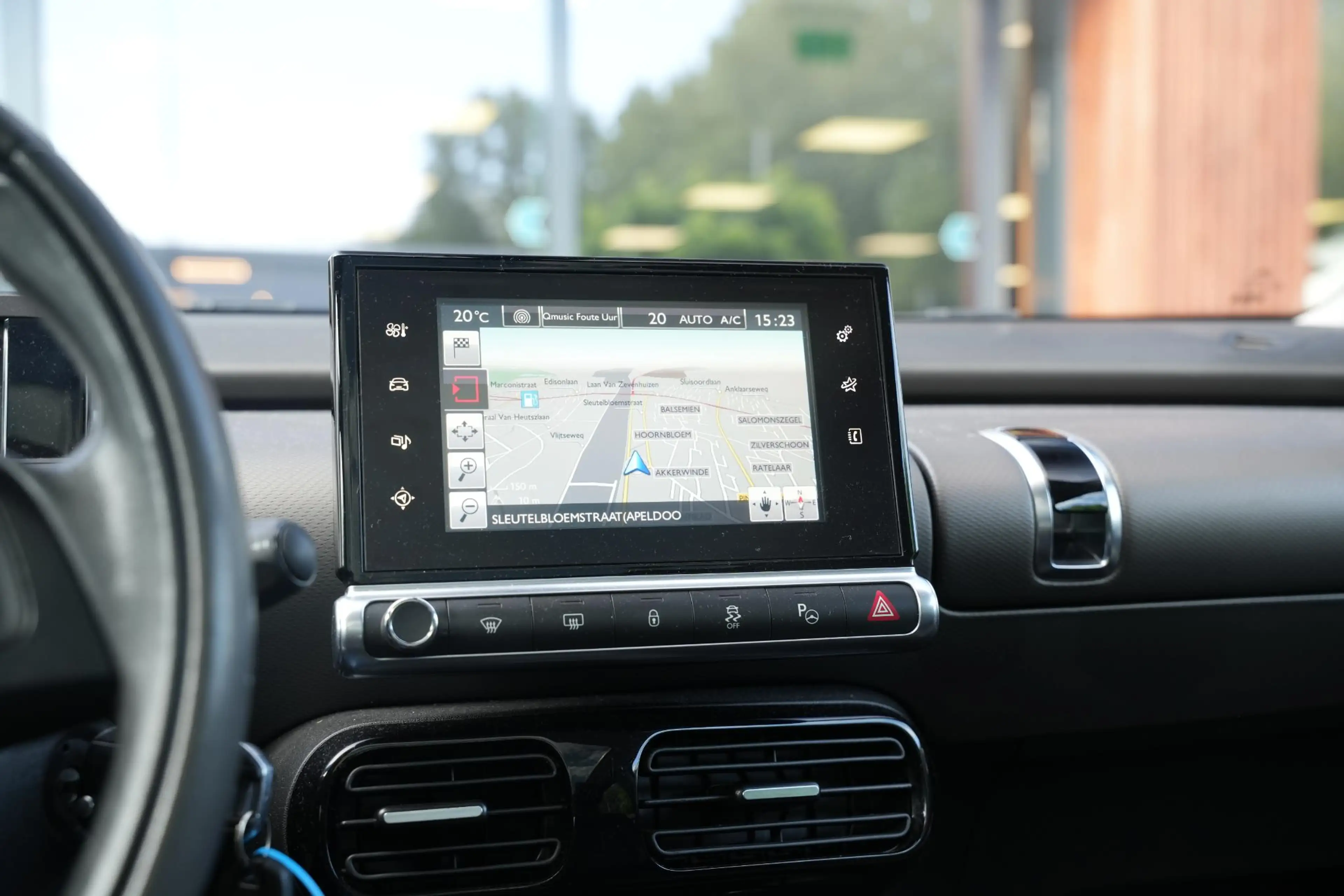 Citroen C4 Cactus 1.2 PureTech Business Plus — photo 20