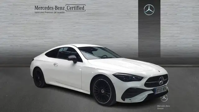 Mercedes-Benz Cle view 3