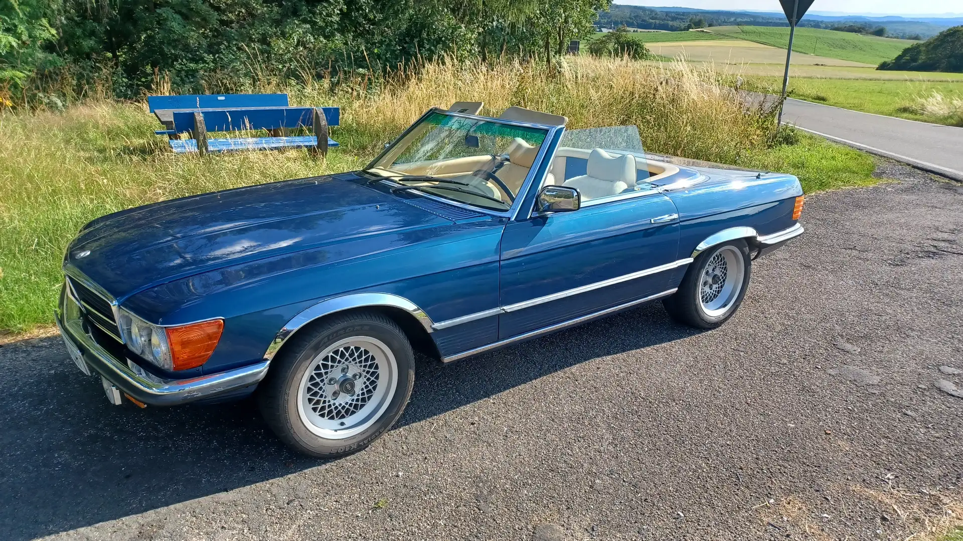 Mercedes-Benz SL 350 R107 Bleu - 1