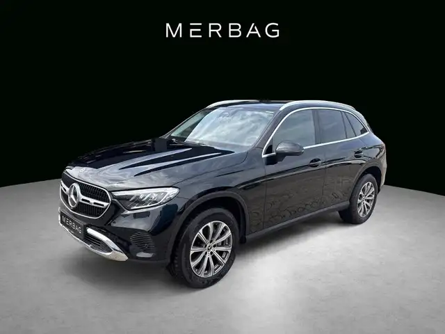 Mercedes-Benz GLC 300 d 4MATIC AVANTGARDE PANO AHK SOUND