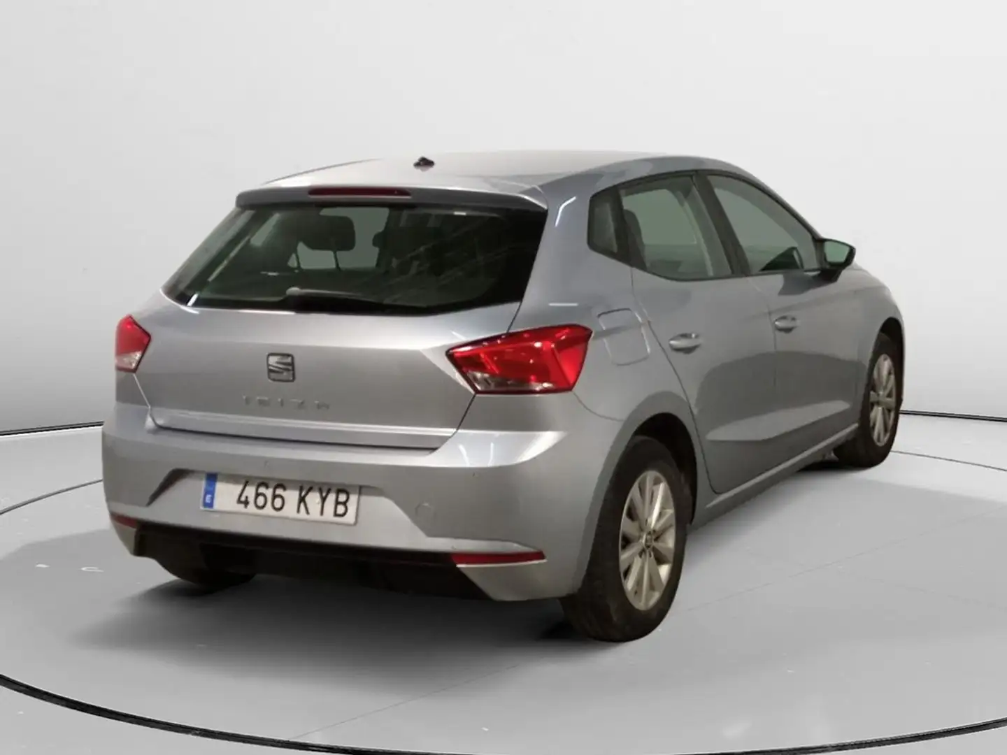SEAT Ibiza Style Plus Grau - 2