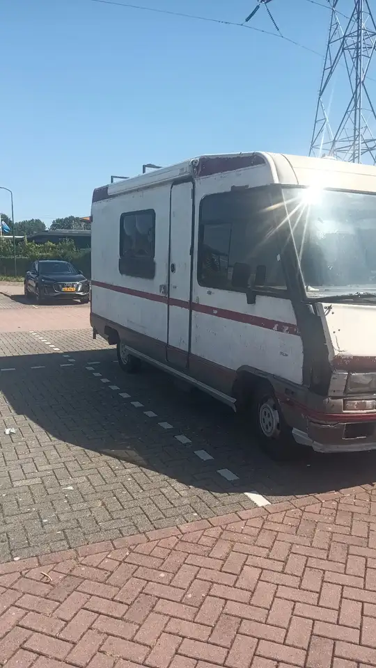 Peugeot J5 kampeerwagen, foto 8