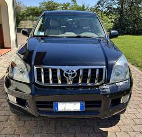 kdj120 Wagon 3.0 d-4d auto my05