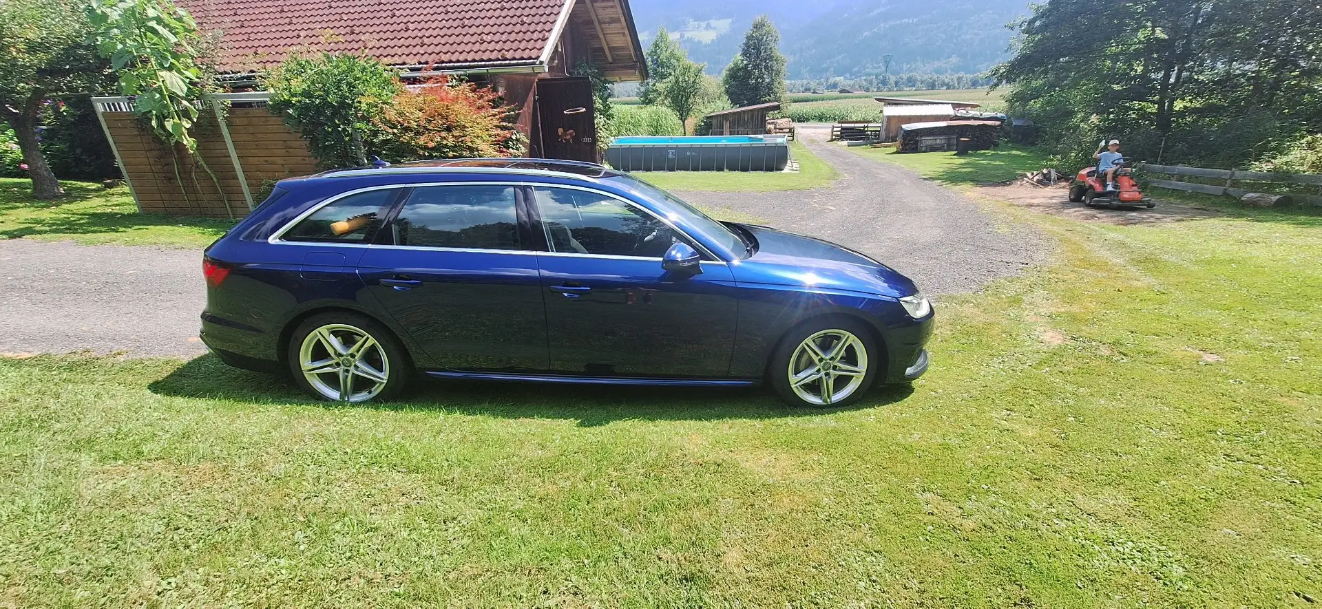 Audi A4 Avant 40 TDI quattro S-tronic - 2